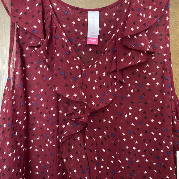 No Boundaries Tank - Picture 2 of 7